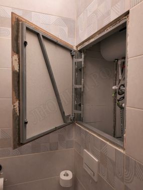 Люк под плитку Нажимной Железяка 750*750 Люк под плитку Нажимной Железяка 750*750