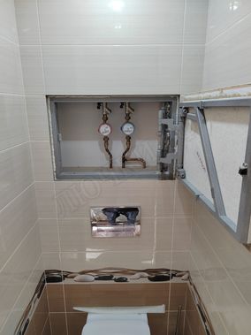 Люк под плитку Нажимной Железяка 750*750 Люк под плитку Нажимной Железяка 750*750