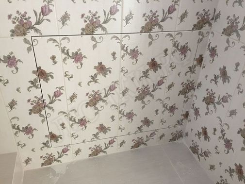 Люк под плитку Нажимной Железяка 750*750 Люк под плитку Нажимной Железяка 750*750