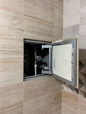 Люк под плитку Секрет 3.0 600*900 Люк под плитку Секрет 3.0 600*900