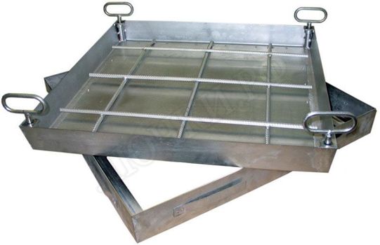 Напольный люк Техник 800*1050 Напольный люк Техник 800*1050